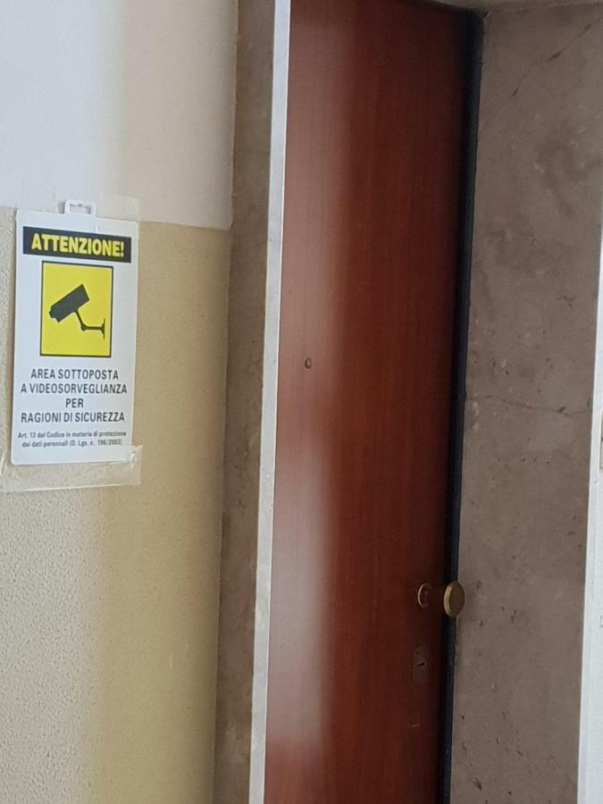 A "Casa Inn-Centro" Monolocale CTA Eksteriør billede